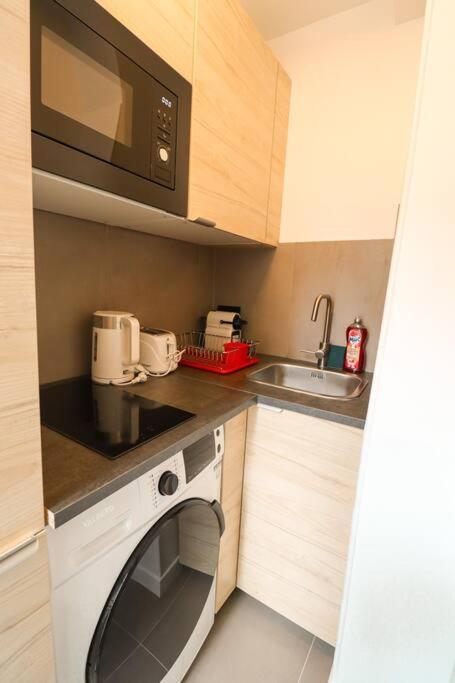 12.new Renovated Studio#invalides#effeil Tower# Appartement Parijs
